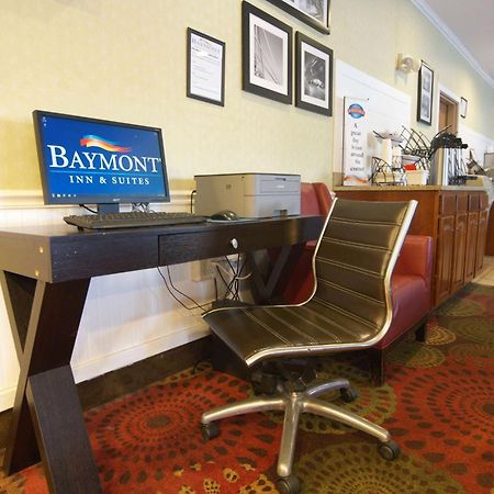 Baymont By Wyndham Portage Hotell Eksteriør bilde