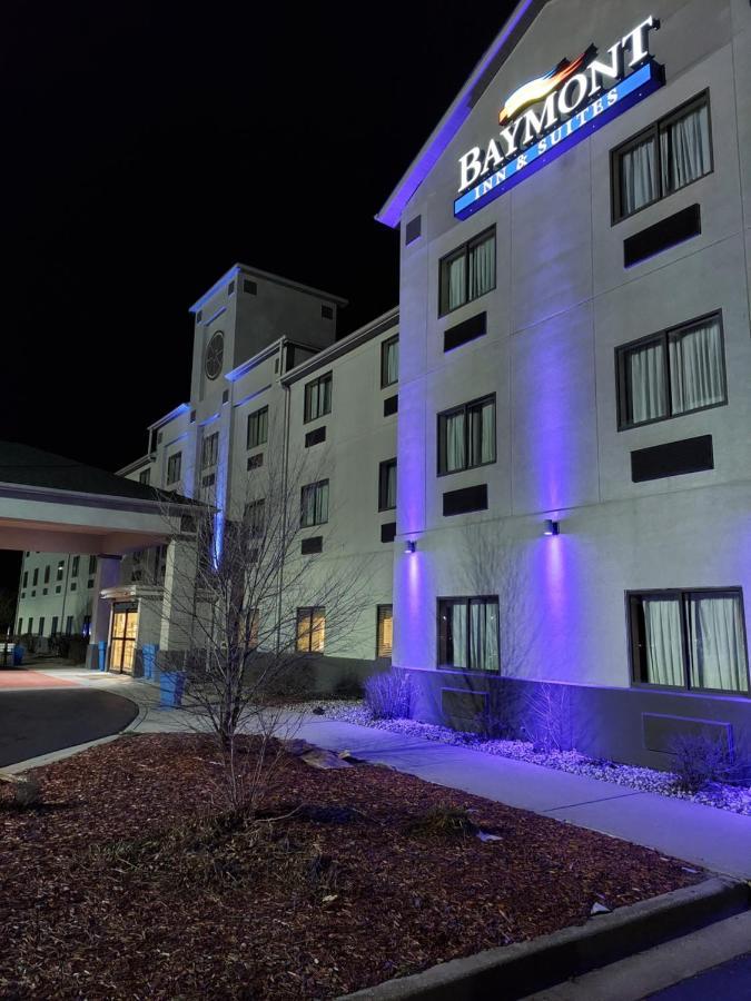 Baymont By Wyndham Portage Hotell Eksteriør bilde