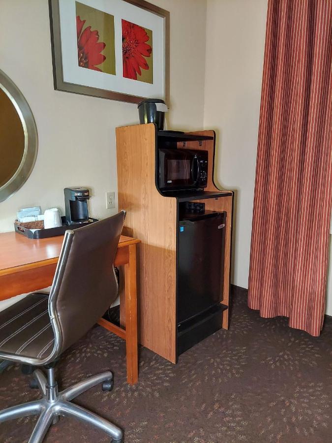 Baymont By Wyndham Portage Hotell Eksteriør bilde