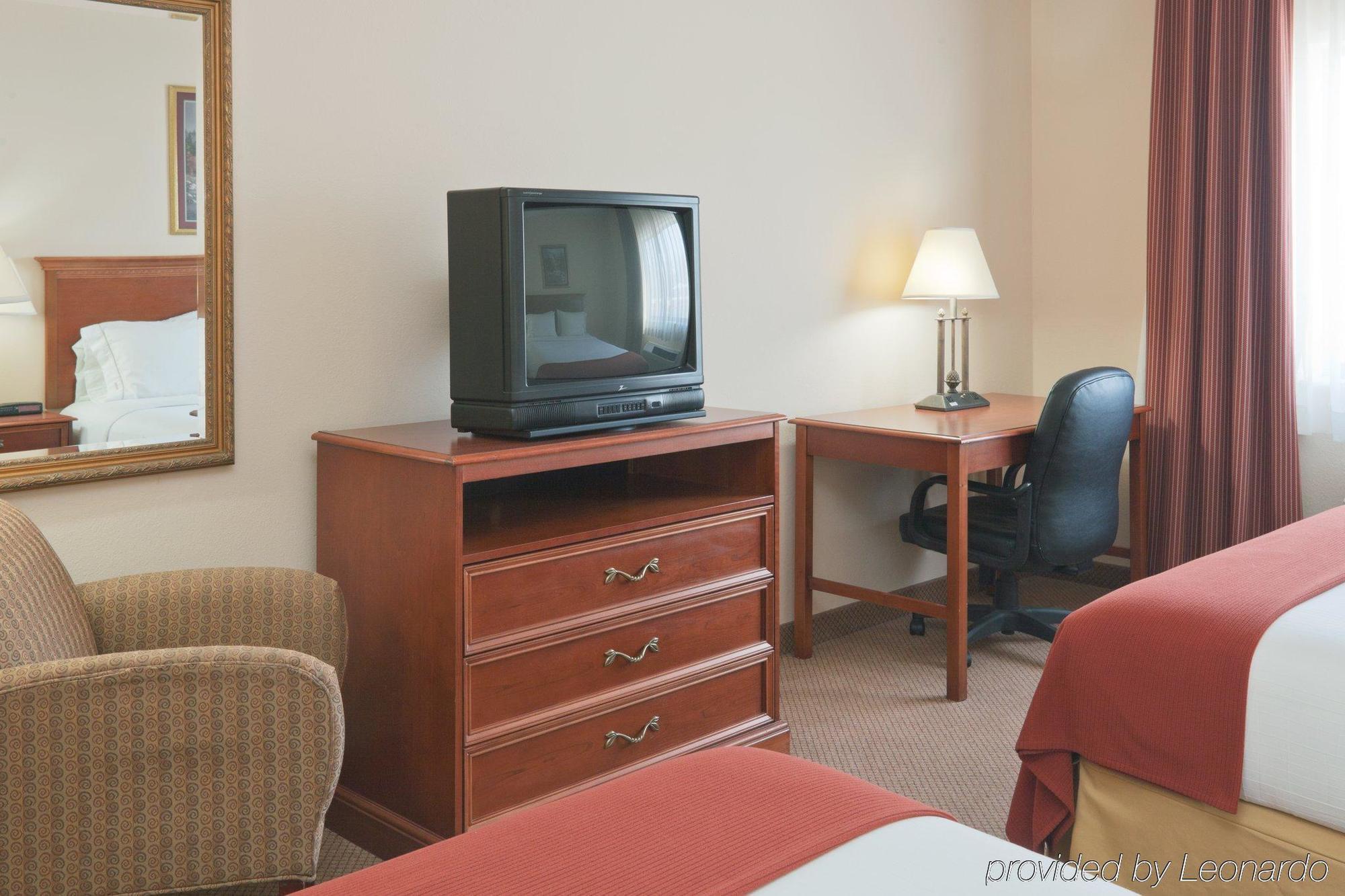 Baymont By Wyndham Portage Hotell Rom bilde